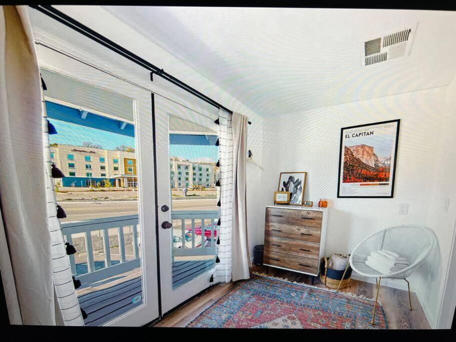 New Modern Boho Apt- Close To Yosemite Oakhurst Luaran gambar